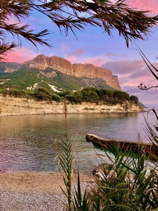 Charmant Studio Au Coeur De Cassis Exterior foto